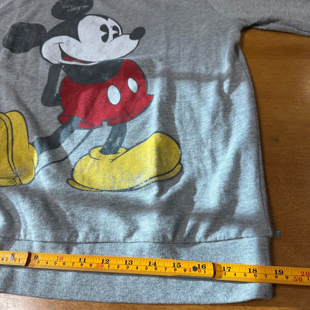 Disneyland Mickey Mouse Graphic Sweatshirt Womens Large Distressed Lightweight - Picture 7 of 7
